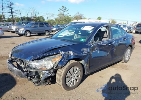 2011 Honda Accord 2.4 Lx z USA, uszkodzony, nr VIN 1HGCP2F37BA037678